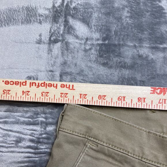 Wrangler Pleated Chino Pants Men's Size 44x32 Brown - Picture 3 of 11